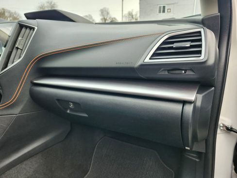 Used 2018 Subaru Crosstrek 2.0i Limited image 14