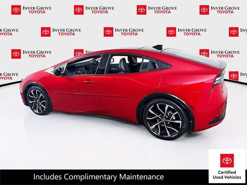 Certified 2026 Toyota Prius Plug-In Hybrid w/ Limited Premium Package FWD image 7