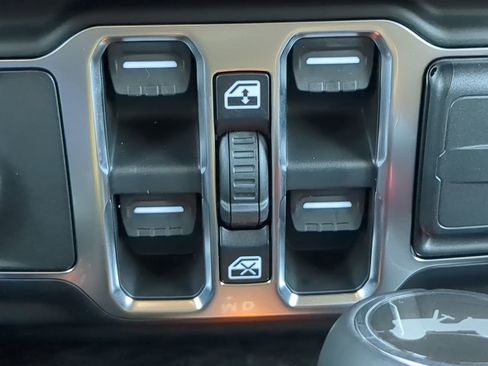 New 2026 Jeep Wrangler Sahara image 22