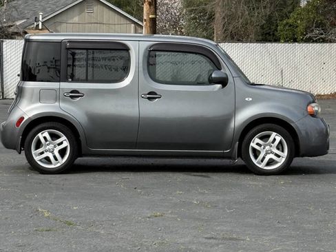 Used 2012 Nissan Cube 1.8 SL w/ Interior Designer Pkg image 8