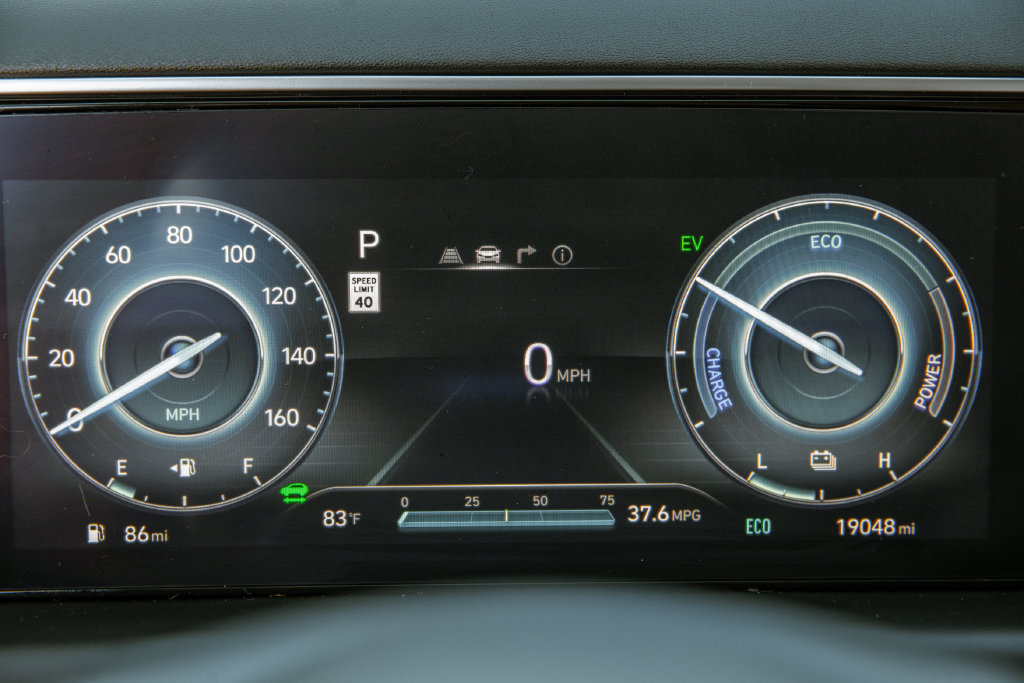 Used 2024 Hyundai Tucson Limited AWD/4WD image 17