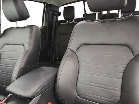 New 2025 Ford Ranger Lariat w/ FX4 Off-Road Package image 10