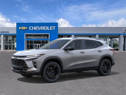 New 2026 Chevrolet Trax ACTIV image 2