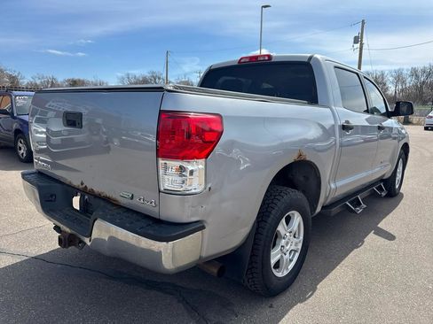 Used 2010 Toyota Tundra 4x4 CrewMax image 5