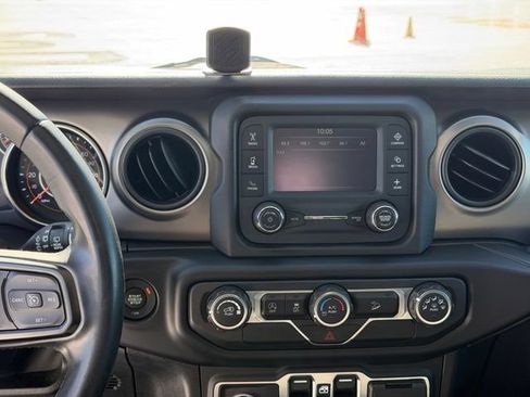 Used 2020 Jeep Wrangler Unlimited Sport S AWD/4WD image 14