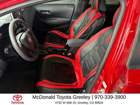 Used 2021 Toyota Corolla LE FWD image 9