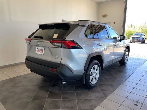 Used 2019 Toyota RAV4 LE w/ All Weather Liner Package AWD/4WD image 3