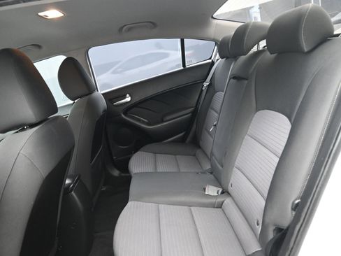 Used 2017 Kia Forte LX w/ LX Popular Package image 13