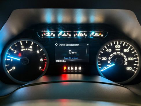 Used 2019 Ford F150 XLT w/ Equipment Group 302A Luxury image 7