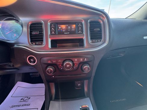 Used 2012 Dodge Charger SE w/ Connectivity Group image 21