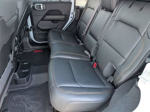 New 2026 Jeep Wrangler Unlimited Sahara AWD/4WD image 26
