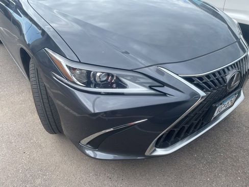Used 2024 Lexus ES 300h w/ Premium Package FWD image 15