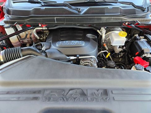 Used 2024 RAM 2500 Big Horn w/ Bed Utility Group image 34