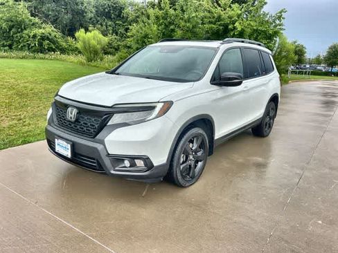 Used 2020 Honda Passport Elite image 2