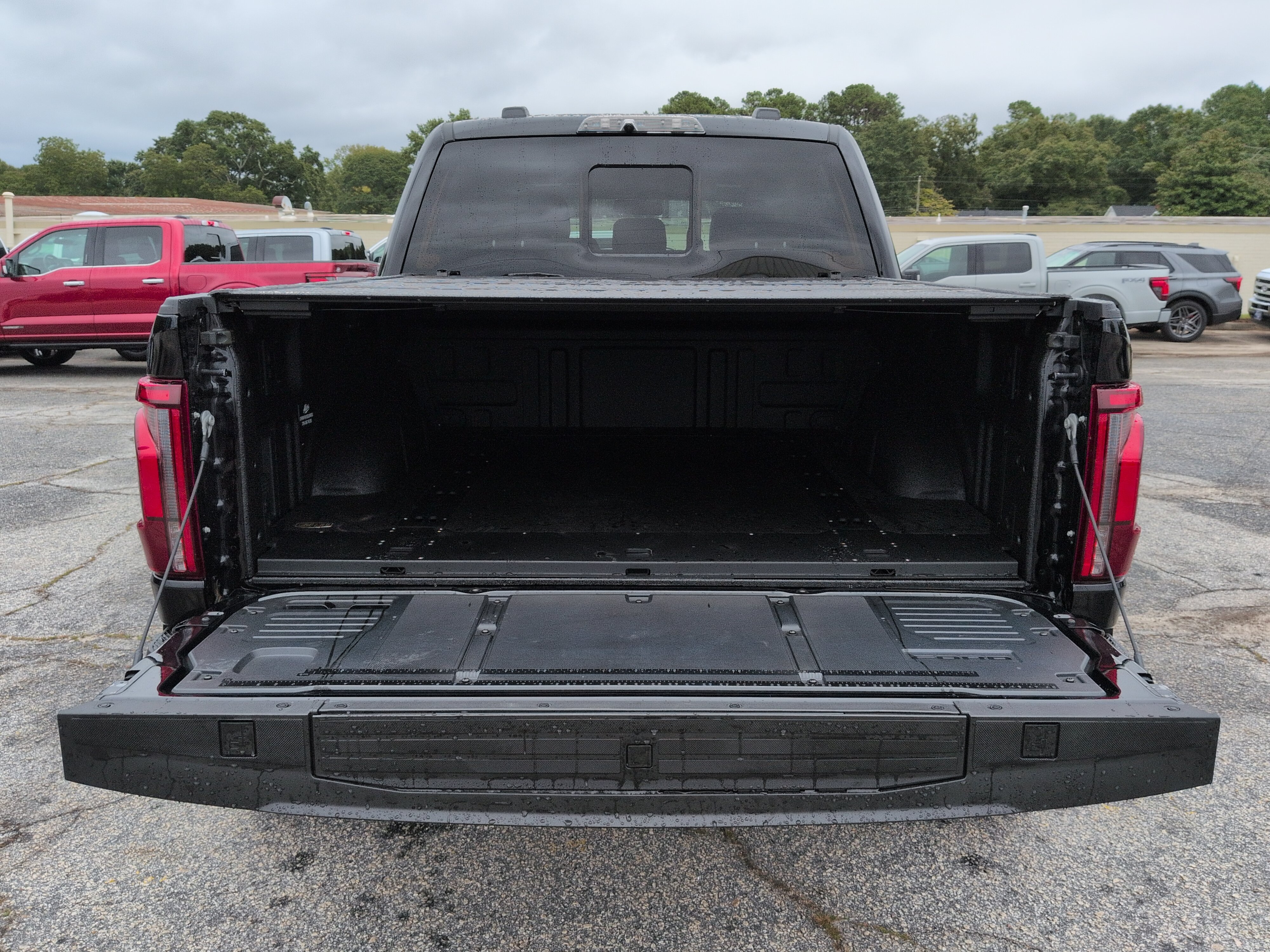 New 2026 Ford F150 Raptor AWD/4WD image 12