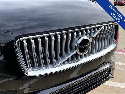 Used 2025 Volvo XC90 T8 Plus w/ Protection Package Premier image 37