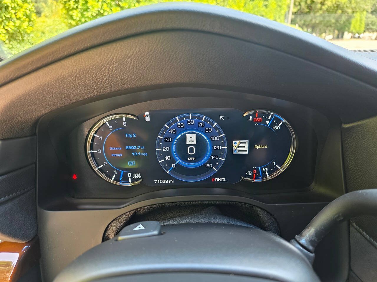 Used 2018 Cadillac Escalade Luxury AWD/4WD image 19