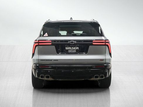 Used 2024 Chevrolet Traverse RS w/ LPO, Floor Liner Package AWD/4WD image 4