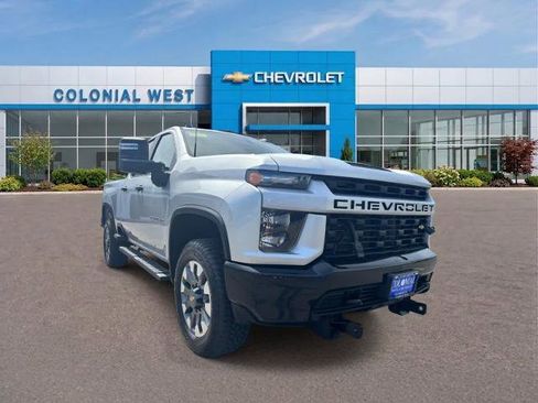 Used 2021 Chevrolet Silverado 2500 Custom w/ Custom Value Package AWD/4WD image 12
