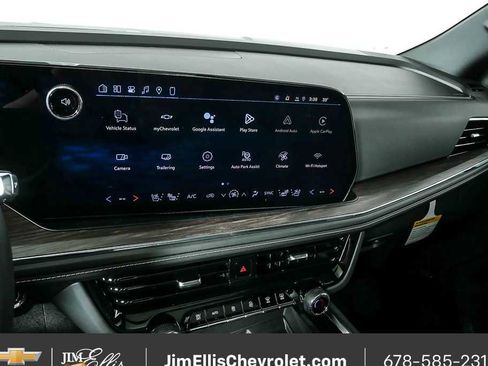 New 2026 Chevrolet Suburban Premier w/ Sun And Tow Package image 13