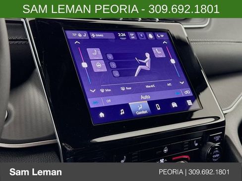 New 2025 Jeep Grand Cherokee Laredo w/ Luxury Tech Group I image 15