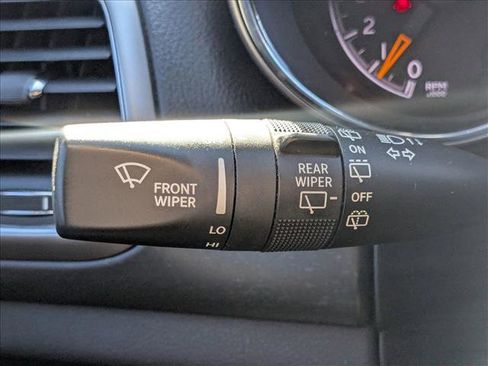 Used 2018 Jeep Grand Cherokee Altitude image 6