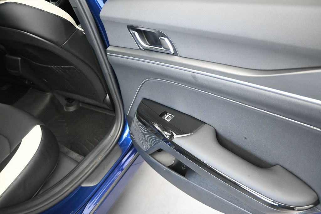 Used 2026 Kia K5 GT-Line w/ GT-Line Premium Package FWD image 21