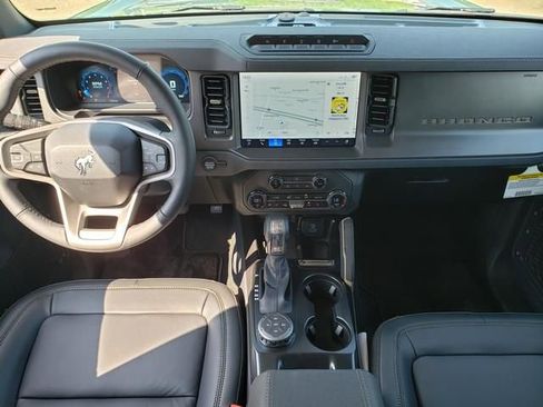 New 2025 Ford Bronco Badlands AWD/4WD image 15