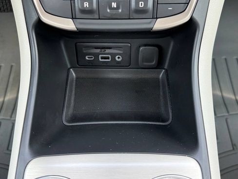 Used 2022 GMC Terrain Denali AWD/4WD image 21