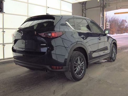 Used 2019 MAZDA CX-5 Touring image 4