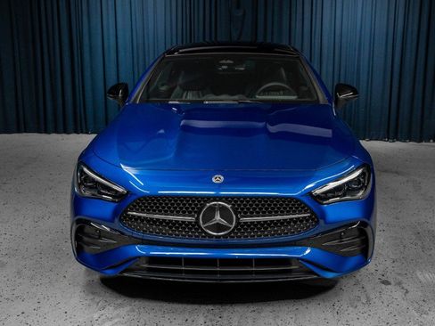Certified 2025 Mercedes-Benz CLE 300 4MATIC Coupe image 2