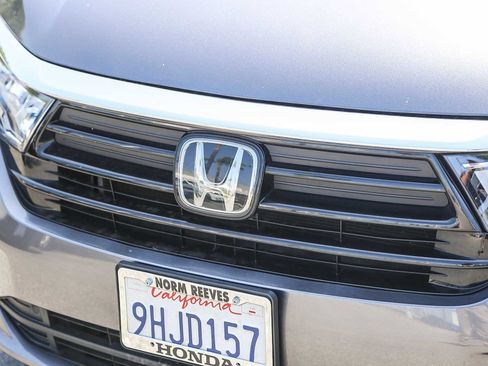 Certified 2023 Honda Odyssey Touring image 6