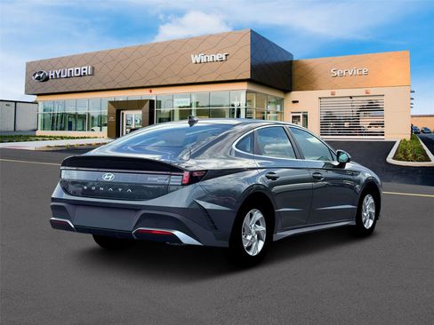 New 2026 Hyundai Sonata SE FWD image 7