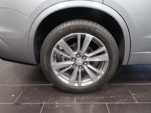 Certified 2024 Cadillac XT6 Premium Luxury w/ Platinum Package FWD image 17