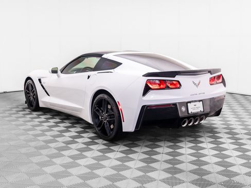 Used 2019 Chevrolet Corvette Stingray Coupe w/ Battery Protection Package RWD image 3