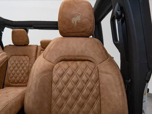 Used 2025 Ford Bronco Outer Banks image 42