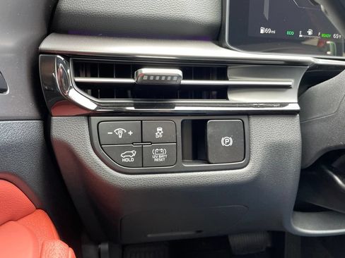 New 2026 Kia Sportage SX Prestige AWD/4WD image 25