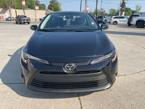 New 2026 Toyota Corolla LE FWD image 3