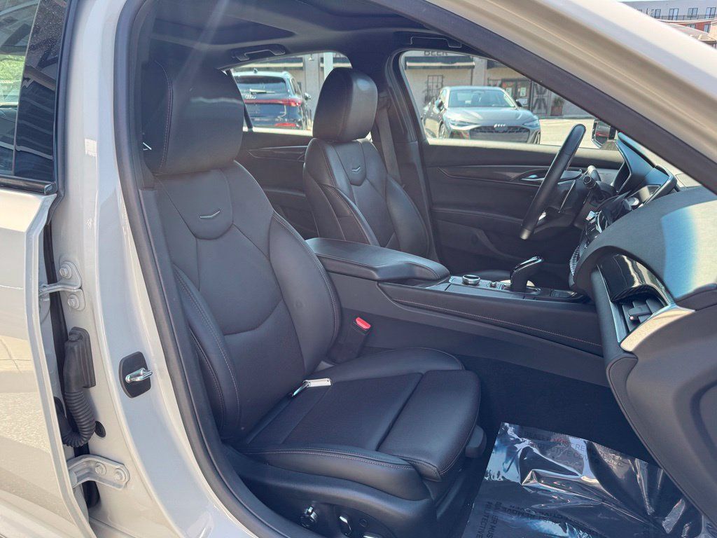 Used 2021 Cadillac CT5 V w/ Premium Package AWD/4WD image 30