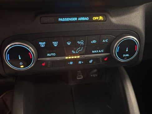 Used 2024 Ford Escape Active image 16