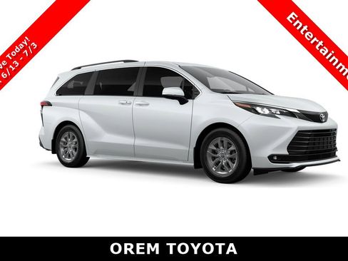 New 2026 Toyota Sienna XLE FWD image 14