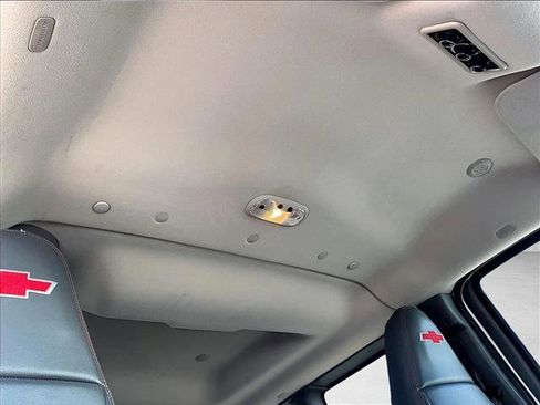 Used 2019 Chevrolet Express 3500 LT w/ LT Preferred Equipment Group image 17