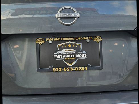 Used 2025 Nissan Versa S w/ Trunk Package FWD image 28
