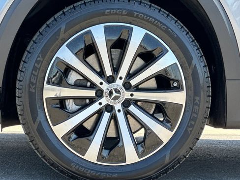 Used 2022 Mercedes-Benz GLB 250 4MATIC image 26