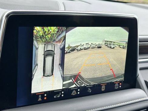 Used 2024 Chevrolet Tahoe Premier w/ Advanced Technology Package image 12