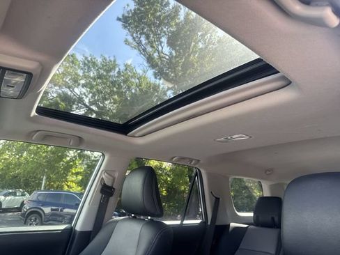 Used 2023 Toyota 4Runner SR5 Premium w/ Moonroof Package AWD/4WD image 31