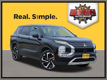 Used 2024 Mitsubishi Outlander SE