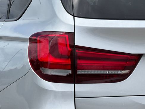 Used 2014 BMW X5 xDrive50i AWD/4WD image 32