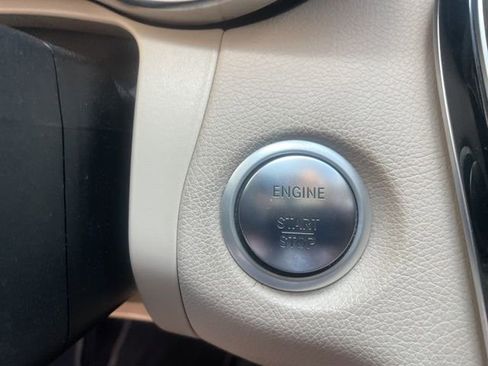 Used 2017 Mercedes-Benz C 300 4MATIC Sedan image 30