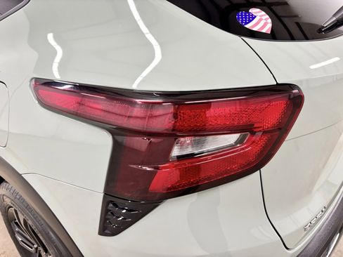 Used 2025 Chevrolet Trax ACTIV w/ Driver Confidence Package image 7